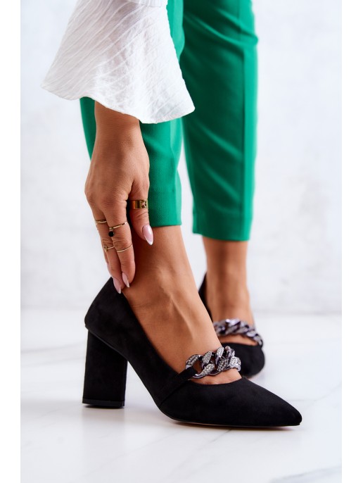 Suede Pumps With A Chain Black Alamoss