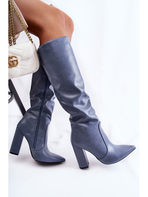 Classic Boots On A Post Blue Mayra
