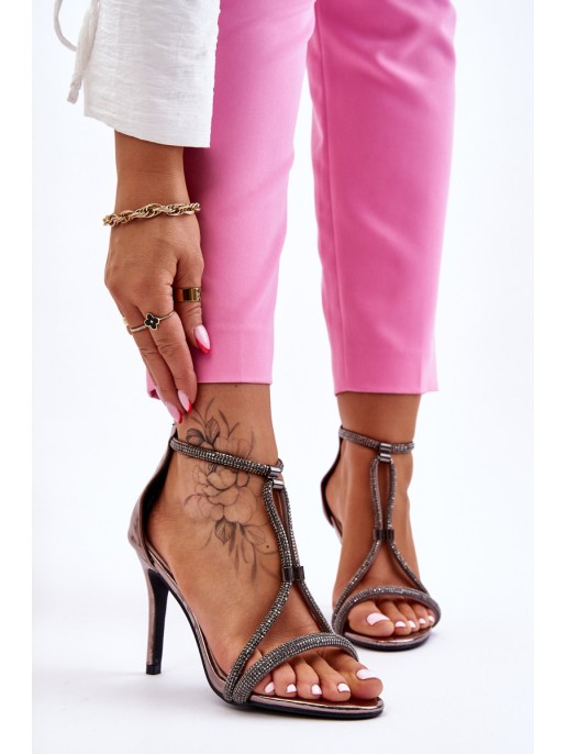 Elegant Sandals On A High Heel With Rhinestones Silver Jenesis