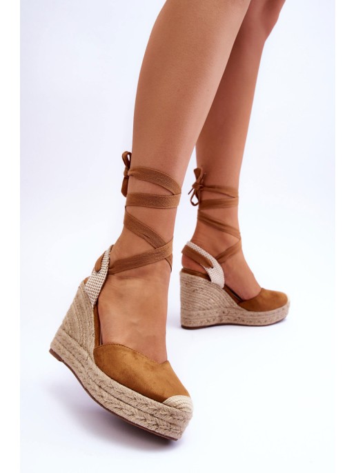 Tied Sandals On A High Wedge Camel Lendy