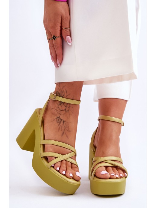 Fashionable High Heels Sandals With Straps Lime Shemira