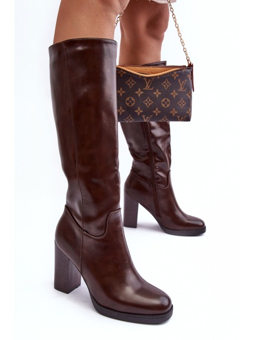 Elegant Leather Knee-High Boots on Heel Brown Felsha