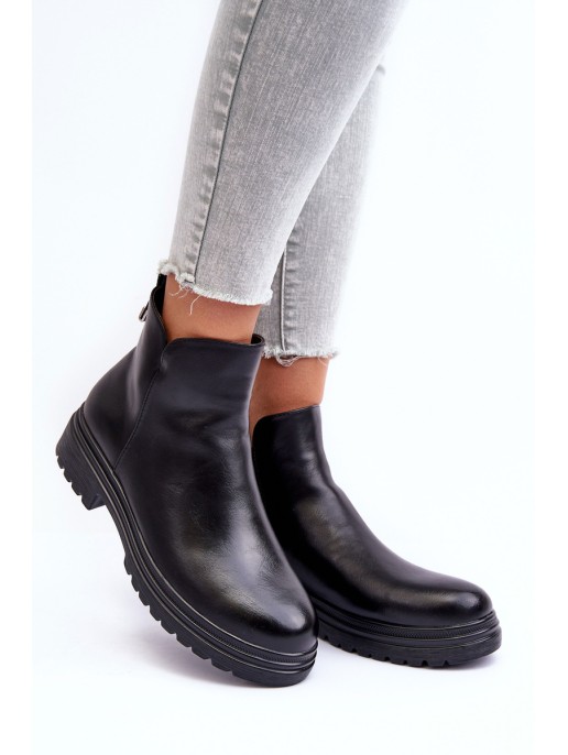 Leather Low-Top Boots Black Foteini